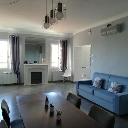 Cavour17 Apartment Сан Ремо Екстериор снимка