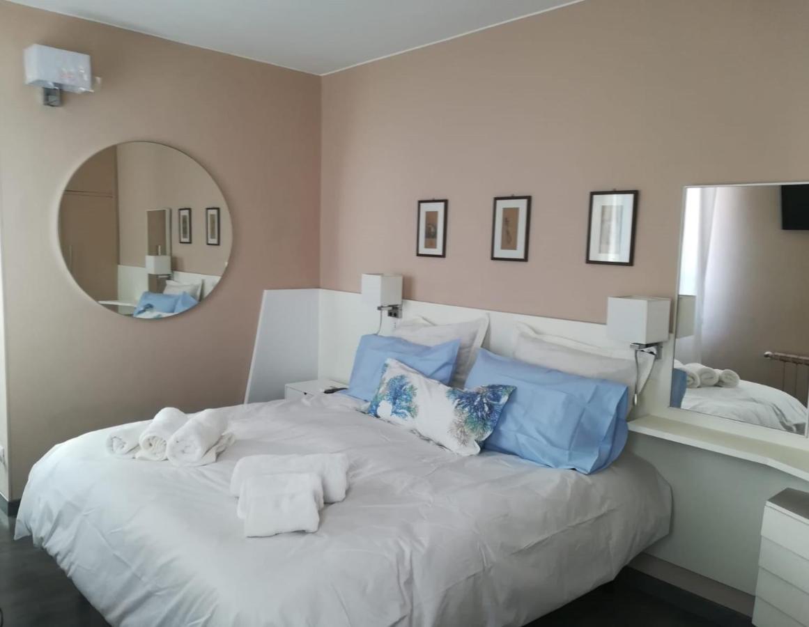 Cavour17 Apartment Сан Ремо Екстериор снимка