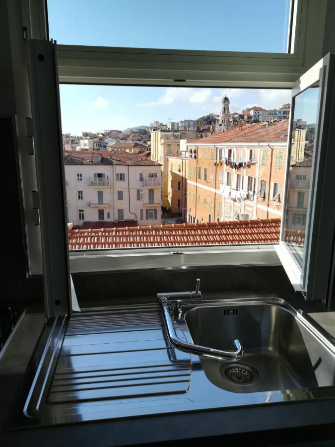 Cavour17 Apartment Сан Ремо Екстериор снимка